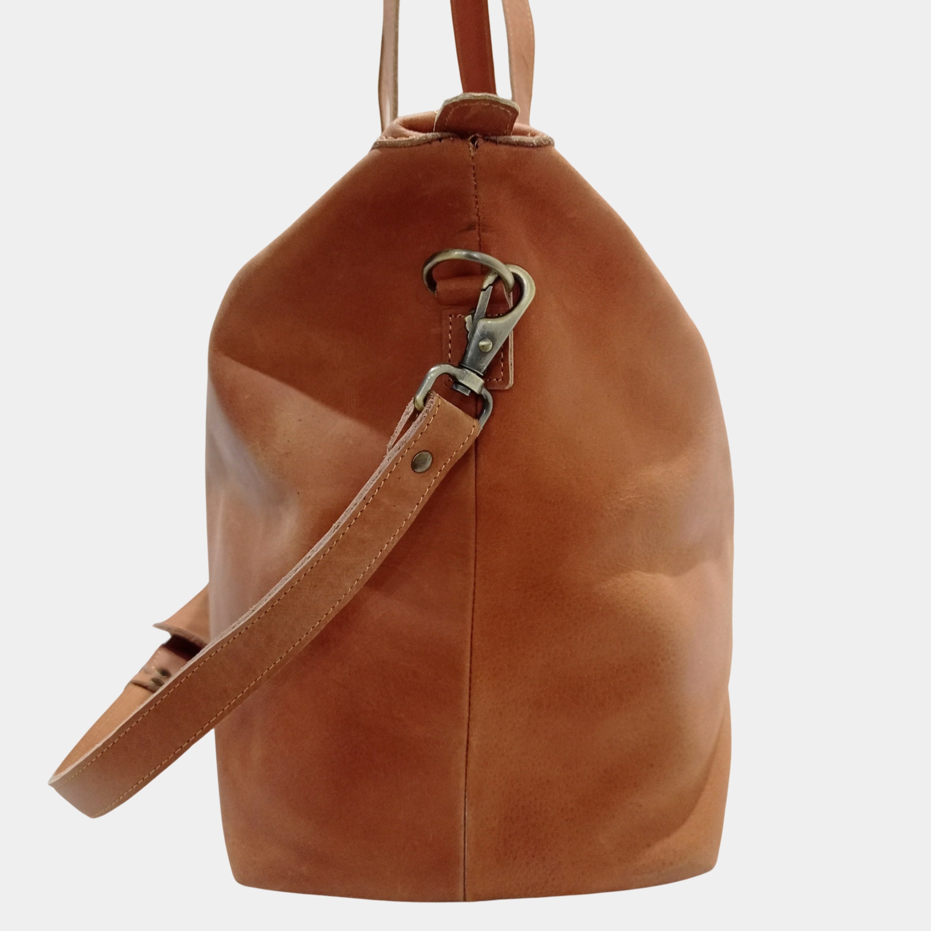Isla Leather Tote