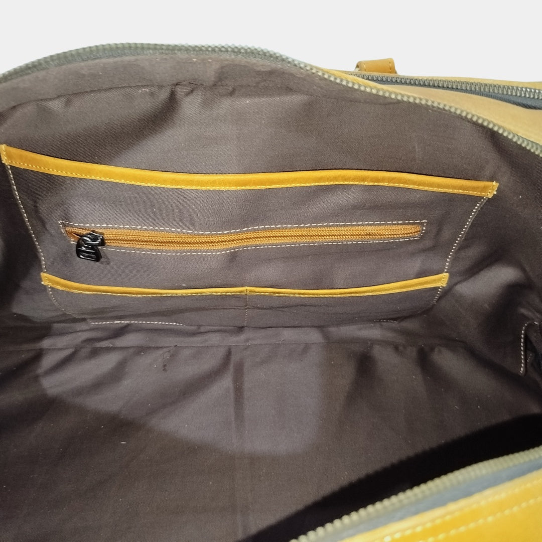 Zipper pocket inside outback explorer duffle ag By TLB Australia